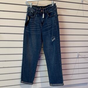 Universal Thread Deep Blue Cropped Jeans